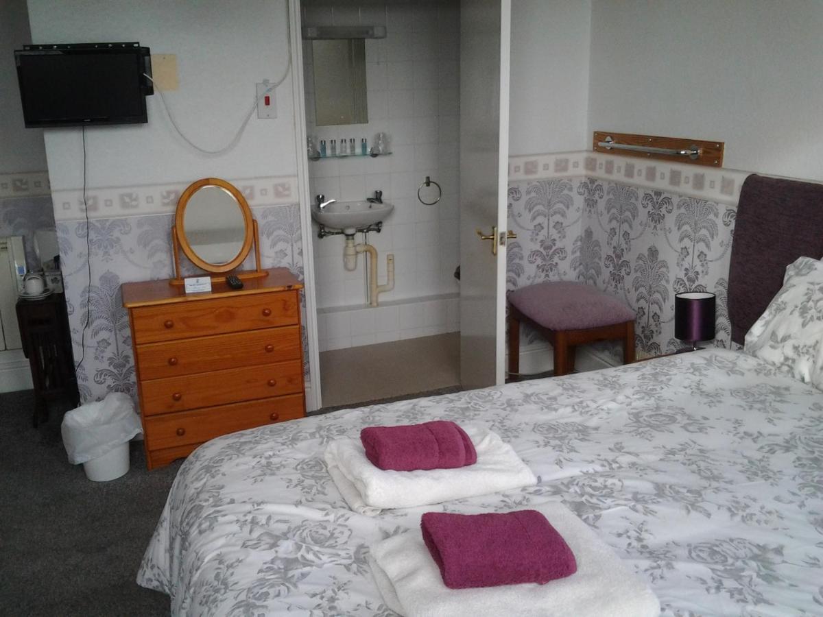 The Mount View Hotel, Bed & Breakfast 펜젠스 외부 사진